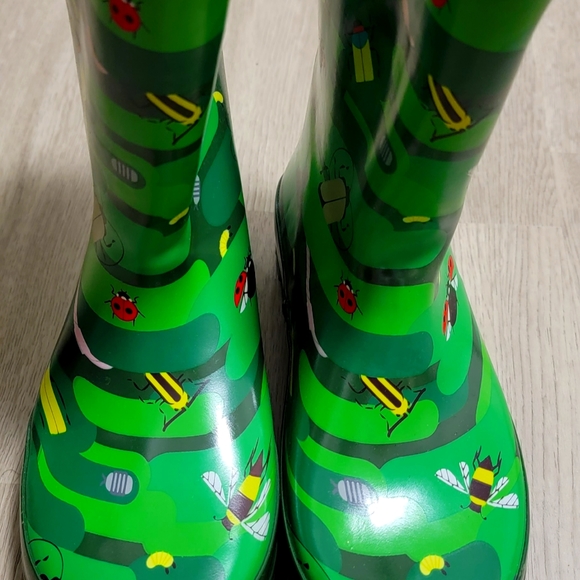 Kid Made Garden Large 9/10 Rain Boots - Picture 3 of 7
